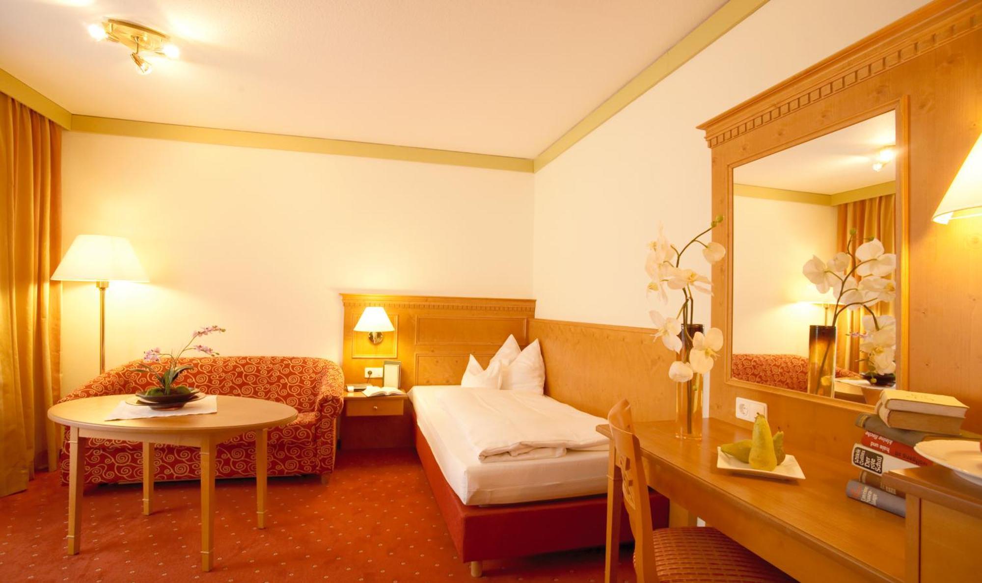 Hotel Glockenspiel Bad Griesbach im Rottal Extérieur photo